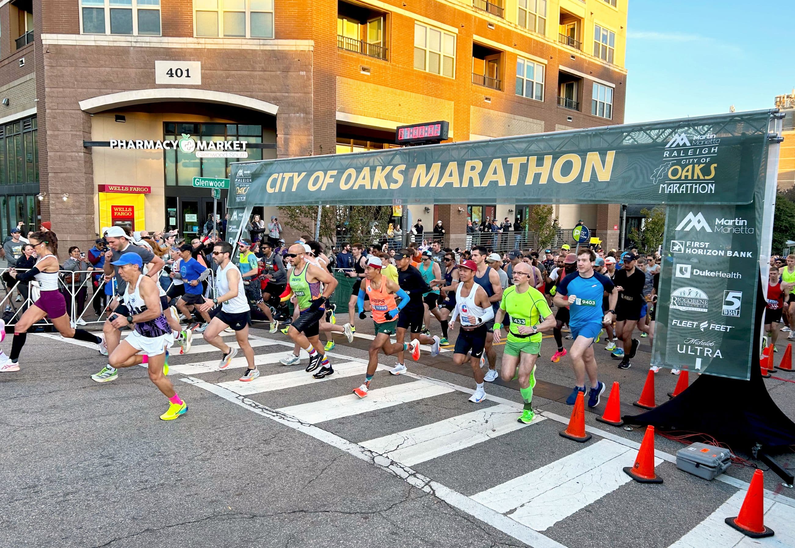 This year, more than 7,600 runners participated in the race, an event record.