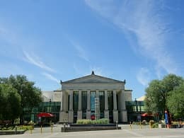 Built in 1932 and renovated in 1990, the Center for the Performing Arts annually hosts more than 400,000 people and generates more than $35 million for local businesses.