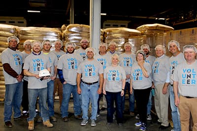 Seventeen Martin Marietta employees volunteer with Meals from the Heartland.