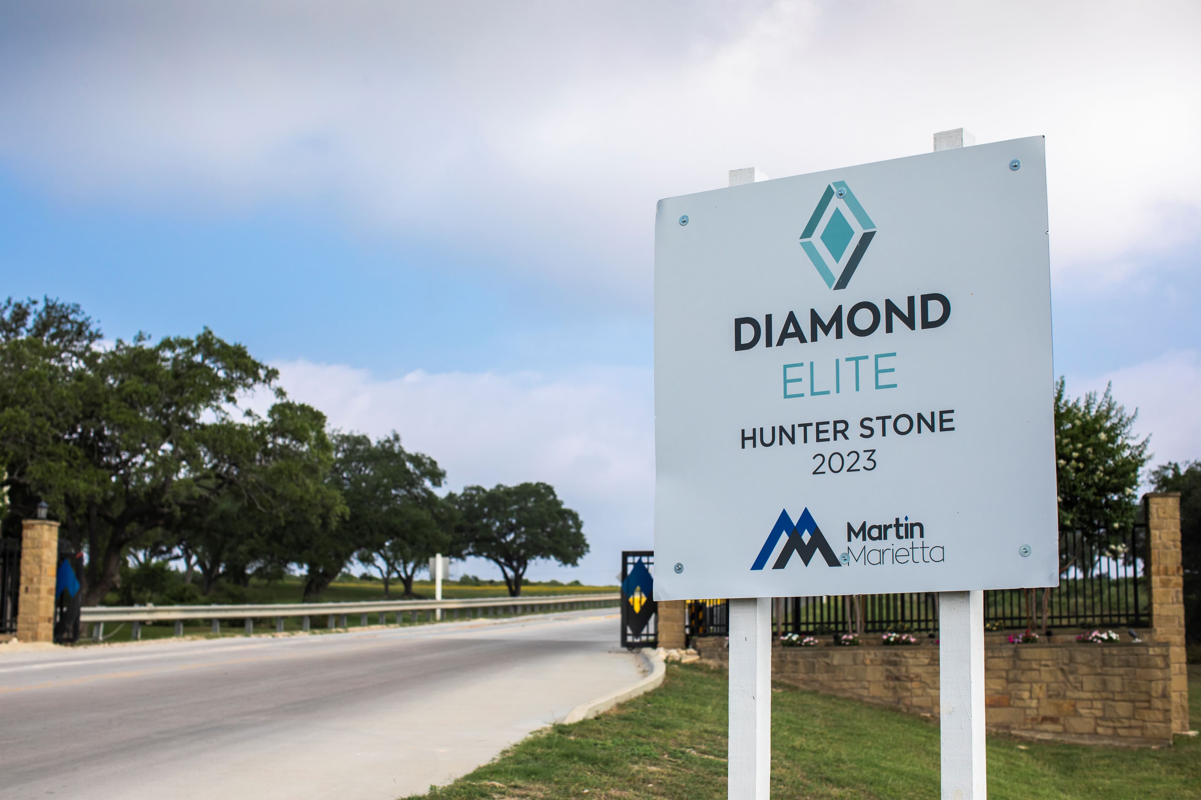 Hunter Stone named 2023's Diamond Elite winner.